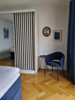 Im Zentrum von Leverkusen, helle 3-Zimmerwohnung 80 m2 - 2