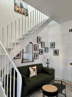 Stylish Boutique Duplex Apartment Home - Green - Msida - 5