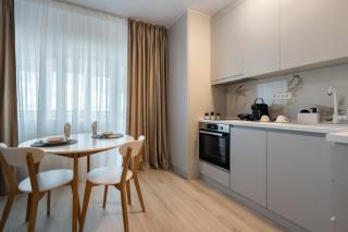 High-end Studio with Panoramic View, Parking & Pool - Bucharest - 8
