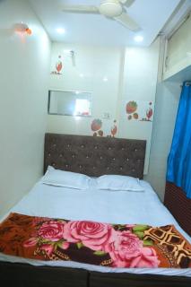 Shree Shiv Sharnam Homestay - Ujjain - 7