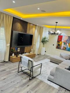 Dot inn 3 - Lekki - 0