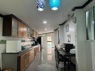 Villa is near Central Phuket - 3