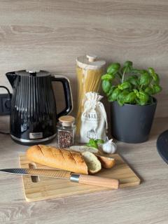 City Center Cozy Apartment - 6