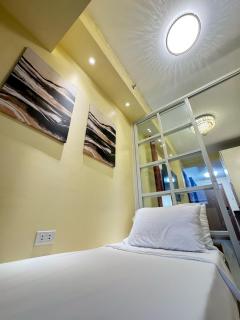 The Horizon Suite by Crib2GO - Manila - 5