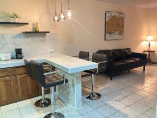 Hospedaje Ana Lu 1 Only 10 minutes from airport - Alajuela - 4