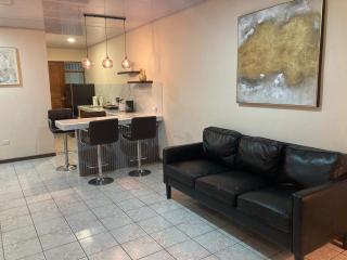 Hospedaje Ana Lu 1 Only 10 minutes from airport - Alajuela - 8