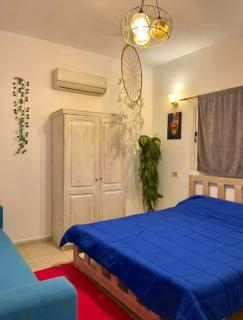 Stunning 2-Bedroom Beachfront Chalet with Private Beach Access in Dahab - Dahab - 9