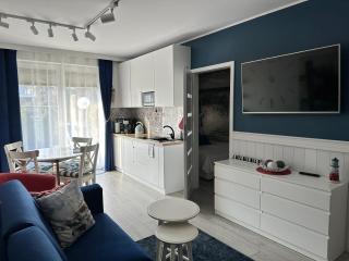 Amko Style Apartamenty Nord 8 z ogródkiem Willa Nord - Jastrzębia Góra - 6