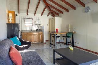 Talk of the Town Inn & Suites - St Eustatius - 7