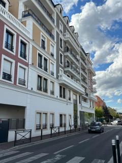 Appartement neuf - 15 min Paris - 4