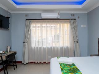 Downtown Oasis Suites - Lilongwe - 3