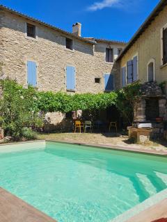Maison provençale, piscine, calme et Lubéron - Le Thor - 0