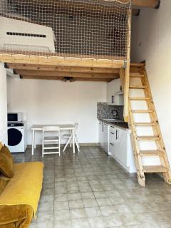 Anisades, Maison cosy avec jardin 5 min plage - 6