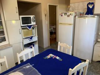 Pousada Casa HG Inox com 02 quartos,banheiro, cozinha e sala de estar próximo BR290 - 5