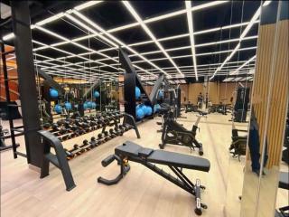 Beautiful brand new suit - 5