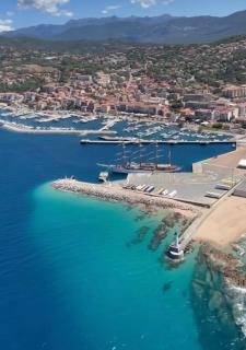 Joli T2 petite vue mer - 0