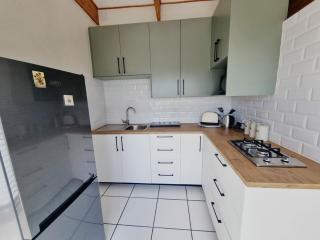 Studio 98 - 300m from cliff path - 6