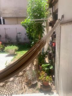 Apto no centro comercial de guriri, 2 garagens andar térreo - 6