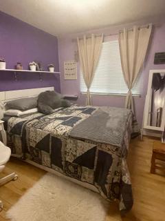 Welcoming homestay with relaxing private room - Oakville - 8