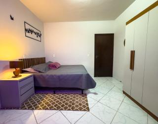Casa com área gourmet, acomoda até 11 pessoas - 9