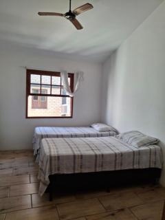 Apartamento 2 andares, na frente da praia - Florianópolis - 2