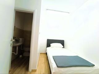 Apartments in Turanj, 20m from the beach - Sukošan - 9