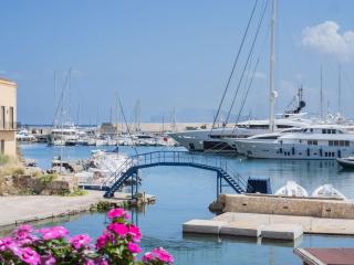 Apartment in Villa Storica Lanterna sul Mare Palermo - Palermo - 1