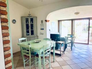 Villa Azzurra a due passi dal mare - Is Traias - 2