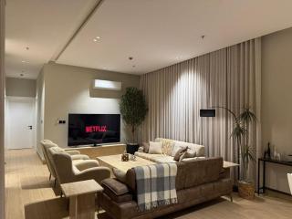Modren luxury flat with an outdoor seating space - Riyad - 0