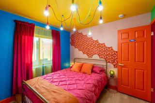 Dollhouse Daydream! Barbie-Inspired Home - Peoria - 5