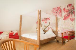 Weingut Weinstube Weinhotel Wolf - Harxheim - 9