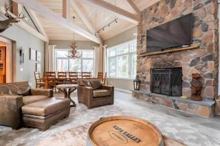 Slopeside Estate Luxurious Home on Great Eastern - Ski On Ski Off, Hot Tub, Private Shuttle - Killington - 6