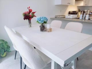 Cozy Retreat Near Niagara Falls - Thorold - 1
