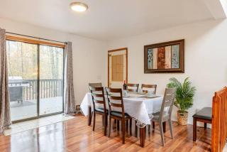 Poconos Chalet - Tobyhanna - 2