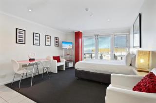 White Crystal 112 - Mount Hotham - 0