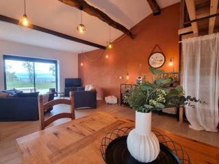Gîte Chaleureux 8 Pers. avec Animaux Admis - FR-1-496-343 - - 8