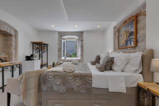 Luxury Rooms Palace B&B - Makarska - 9
