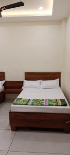 Maa Shakambhari Homestay - Ujjain - 8