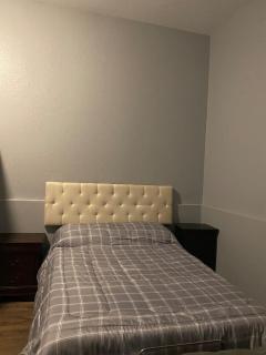 Studio unit B - 9