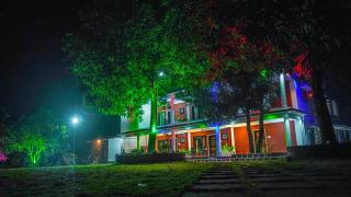 Green Hills - - 2