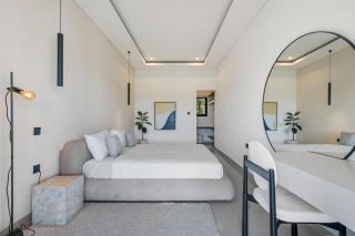 New Villa Vue - 3 BR villa with Rooftop in Berawa - Canggu - 1