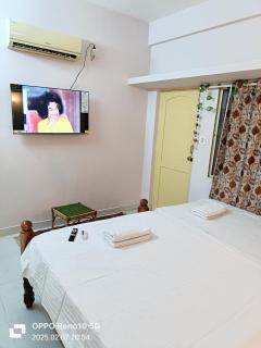 Anand Nivas Homestay - Puttaparthi - 6