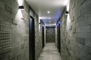 Gray hotel - T'ongyŏng - 1