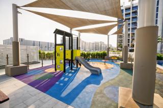12 Mins to Burj Khalifa Dubai Mall Pool Access - 5