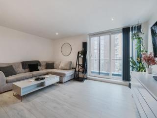 Penthouse Retreat Modern & Spacious with parking - Pass the Keys - West Molesey - 6