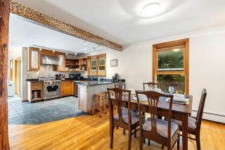 Luxury 5BR 3BA Quiet East Chop Gem - 7