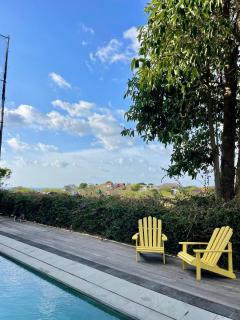 Spacious 4-Bedroom Villa with 850sqm of Stylish shared space - Mantaak - 5
