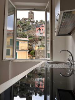 Main Street Vernazza - Vernazza - 1
