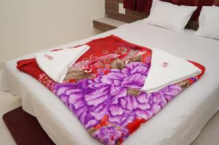 hotel Chaitanya lodging - Supe - 4