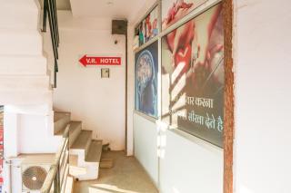 Hotel O V R - Lucknow - 5